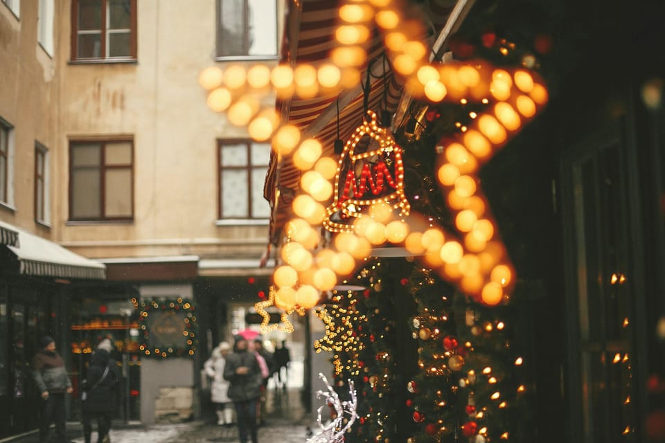 Rome: Christmas Lights Walking Tour - Price and value: $55 for a focused Christmas evening