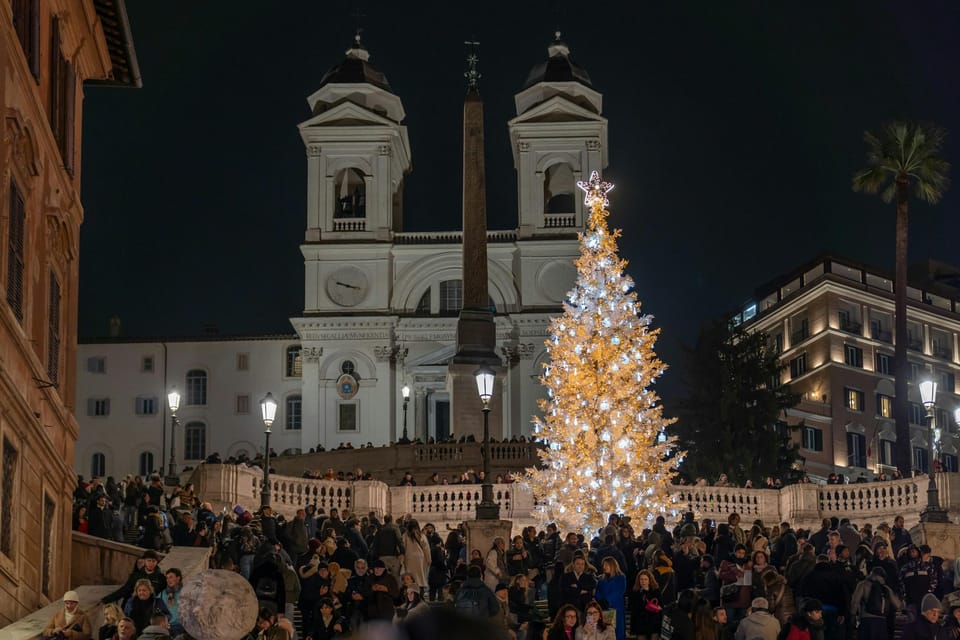 Rome: Christmas Lights Walking Tour - Spanish Steps to Piazza di Spagna: the warm-up you’ll actually enjoy