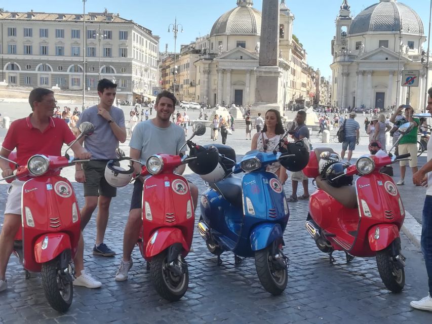 Rome: City Highlights Vespa Tour with Driver - Helmets and net caps: small details that make a difference