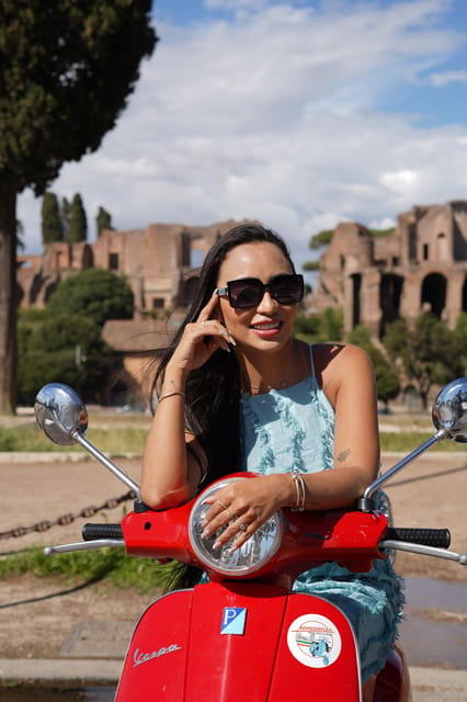 Rome: City Tour by Vespa with Aperol Spritz - Circus Maximus Pass-By: Ancient Chariot Racing, Seen Fast