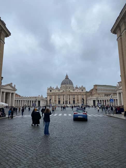 Rome: City walking tour. the beauty. - Piazza Navona: a quick stop that still feels like a show