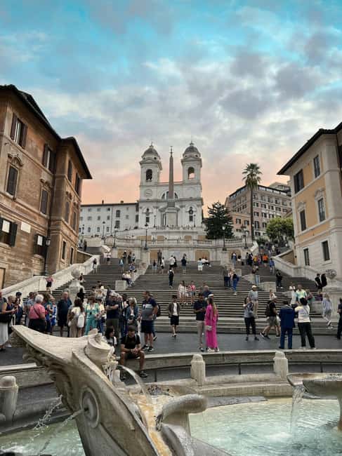 Rome: City walking tour. the beauty. - Colosseum: the big finale with guided time