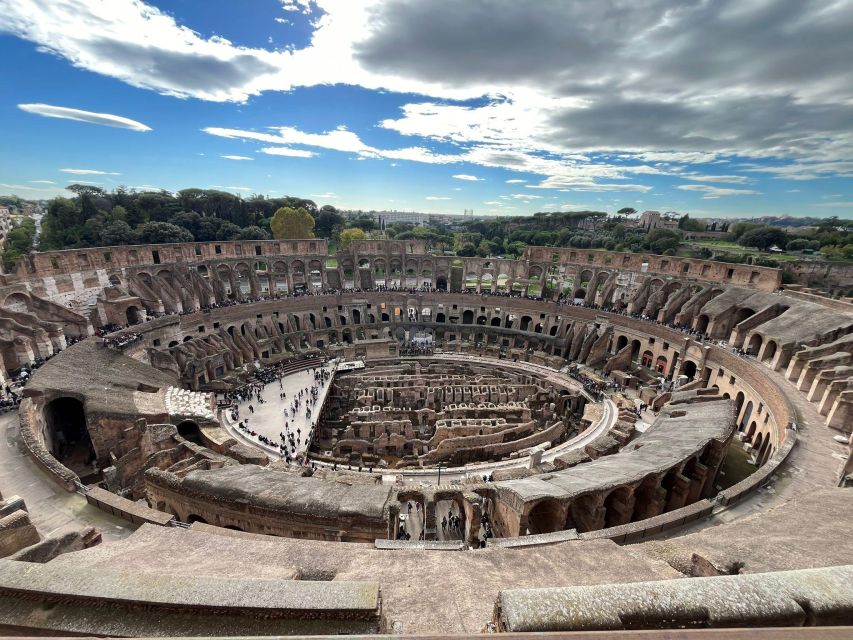 Rome: Colosseum and Ancient Rome Guided Walking Tour - Palatine Hill ruins and that Terrace panorama over Rome