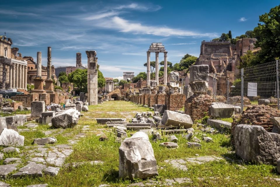 Rome: Colosseum Arena and Ancient Rome Guided Tour - Palatine Hill: The 40-Meter-Up View Over Circus Maximus