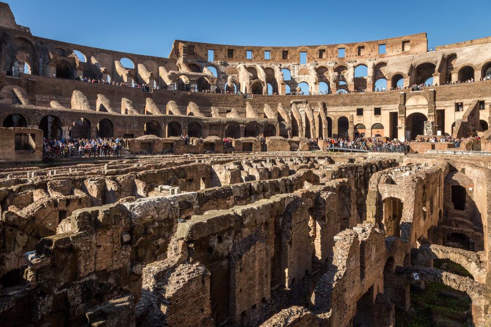 Rome: Colosseum, Forum and Palatine Hill Private Guided Tour - Where to meet at Colosseo (and the easiest way to find it)