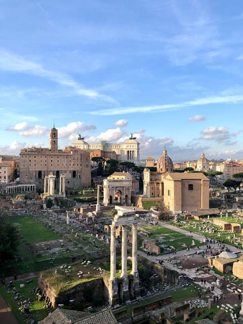 Rome: Colosseum, Forum, Palatine with Breakfast or Aperitif - Key things you’ll notice on this Colosseum and Forum experience