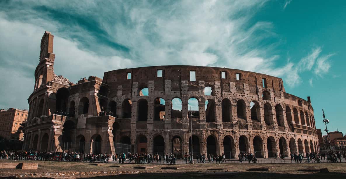Rome: Colosseum, Forum, Palatine with Breakfast or Aperitif - The office multimedia video and the smartphone audio app