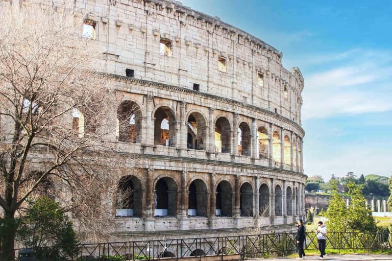 Rome: Colosseum & Forum with Audio Guide - Optional Arena - Entering the Colosseum: engineering, scale, and the arena vibe