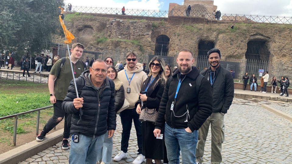 Rome: Colosseum Guided Tour with Roman Forum & Palatine Hill - Inside the Colosseum: What a Licensed Guide Should Do