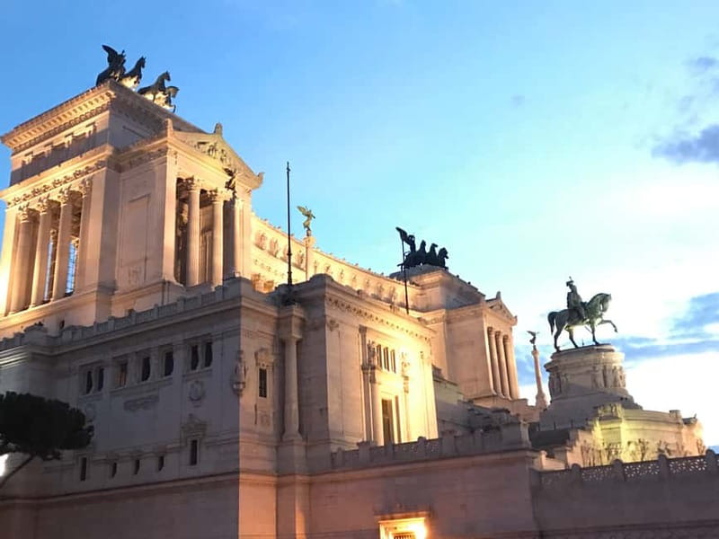 Rome: Colosseum, Roman Forum and Palatine Hill & Audioguide - Roman Forum + Piazza Venezia Views: Where the City’s Story Clicks