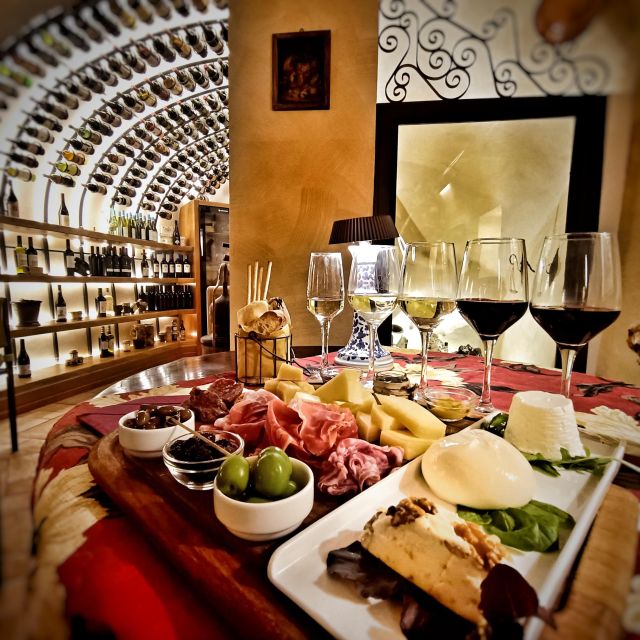 Rome: Lunch Food Tasting with Wine Pairing in Trastevere - The Pace: Timing, Courses, and Staying Comfortable Underground