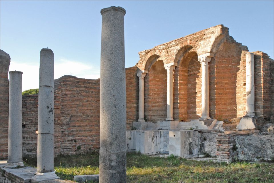 Rome: Ostia Antica Private Walking Tour with Skip-the-Line - Neptune’s Thermal Baths mosaics: why this stop is such a win