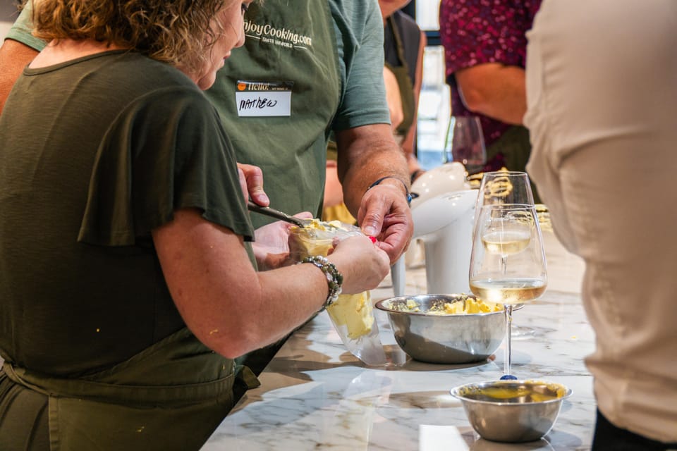 Rome: Pasta, Ravioli & Tiramisu Cooking Class by Colosseum - What the “Small Group” Actually Gives You