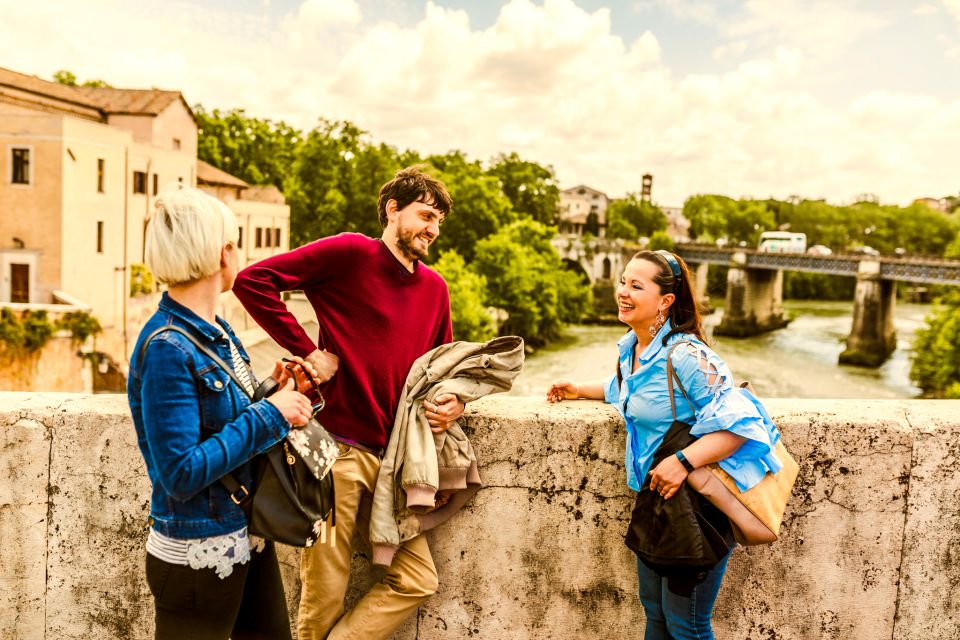 Rome: Private 2-hr Tour of Icons & Hidden Gems with a Local - What’s included (and why it affects your value)