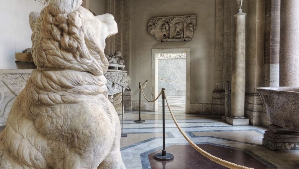 Rome: Private Early Morning Vatican & Sistine Chapel Tour - Price and value: is $250.36 per person fair?
