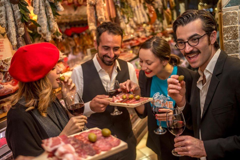 Rome: Private Food Tour in Trastevere and Campo de Fiori - Trastevere in the 1-hour market-and-tasting block