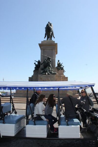 Rome: Private Guided City Highlights Tour by Golf Cart - Where You Start: Piazza del Popolo and the Twin Churches