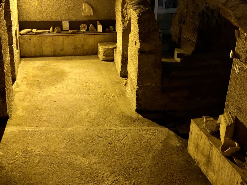 Rome: Private Tour of Navona Square with Undergrounds - Price and value: is $146.14 per person worth it?