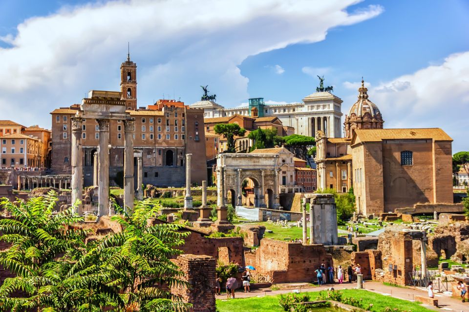 Rome: Roman Forum and Palatine Hill Licensed Guided Tour - Finishing strong: Photo spots, where to spend your extra minutes