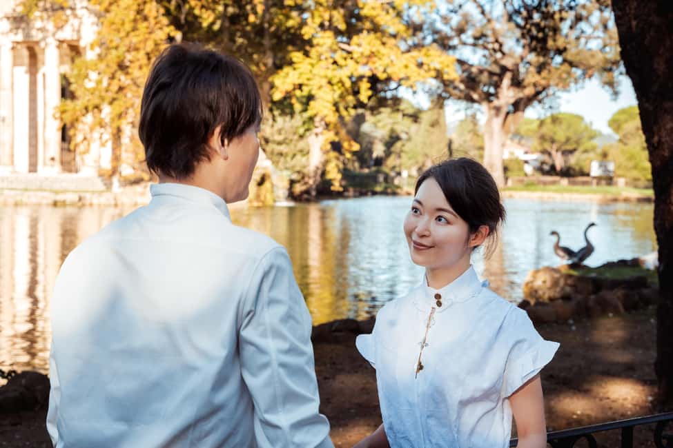 Rome: Romantic Couple Photoshoot. Choose your spot! - Old Jewish Ghetto and Teatro Marcello: for when you want something different