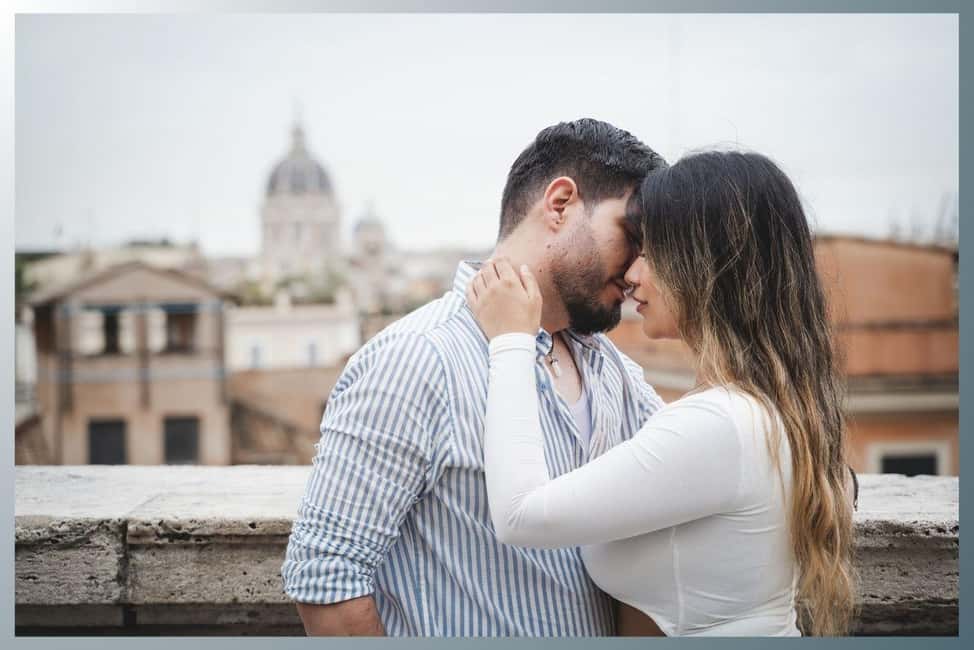 Rome: Romantic Couple Photoshoot. Choose your spot! - Pick your Rome spot: Colosseum, Trevi, Borghese, and more