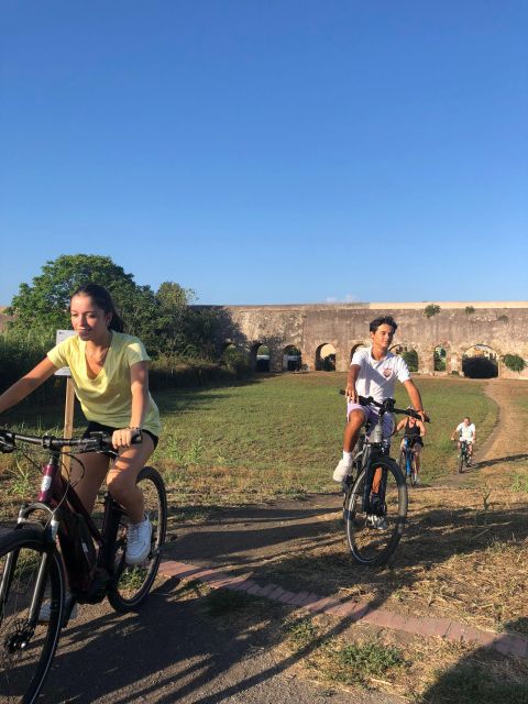 Rome: Tour by Top E-bike Ancient Appian Way Catacombs Aqueducts - Photo-stop Rome: Circus of Maxentius and Cecilia Metella