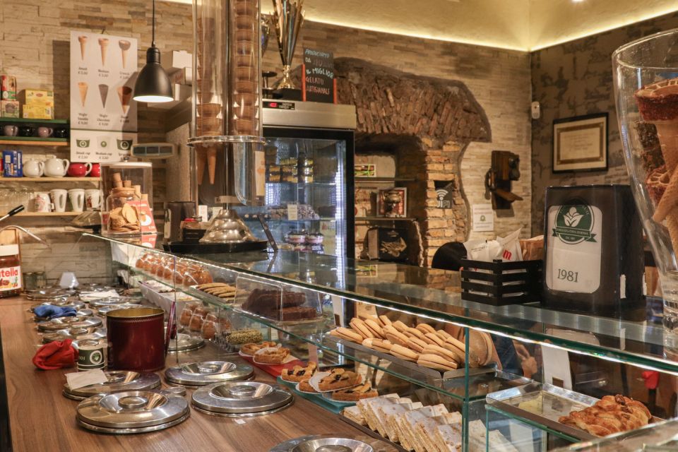 Rome: Trastevere and Campo de Fiori Food Tour - Trastevere gelato finish at Fonte della Salute area