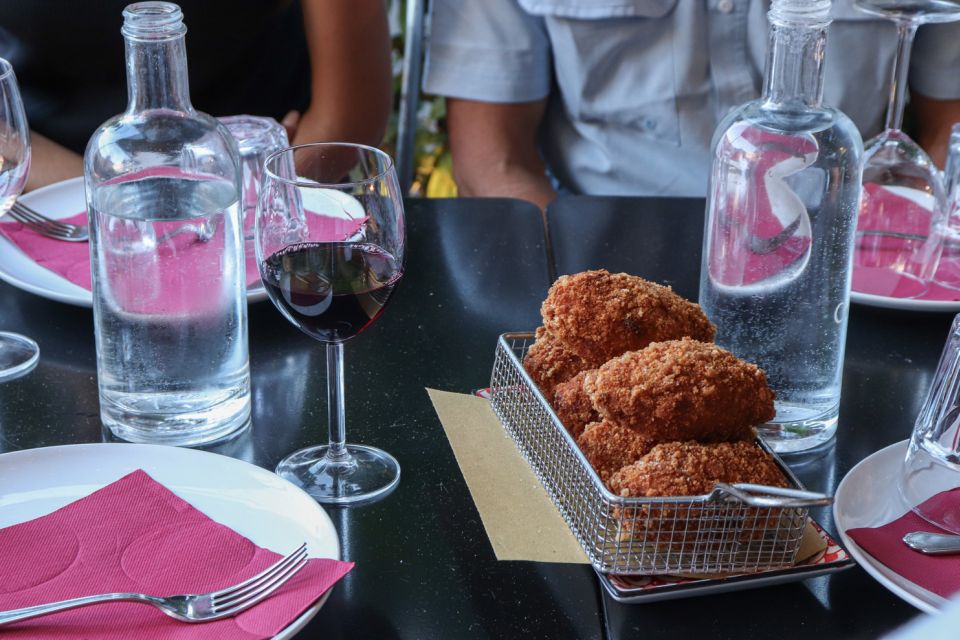 Rome: Trastevere and Campo de Fiori Food Tour - King of Porchetta: roast pork, pizza bianca, and Italian beer