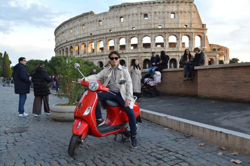 Rome Vespa: City Highlights Sightseeing Tour by Vespa - Passenger-Only Vespa Ride: How the Rules Shape the Experience