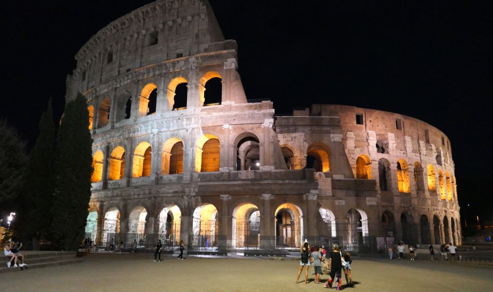 Rome: Wonders of Ancient Rome at Dusk - Small Group or Private Tour: Choose Your Comfort Level