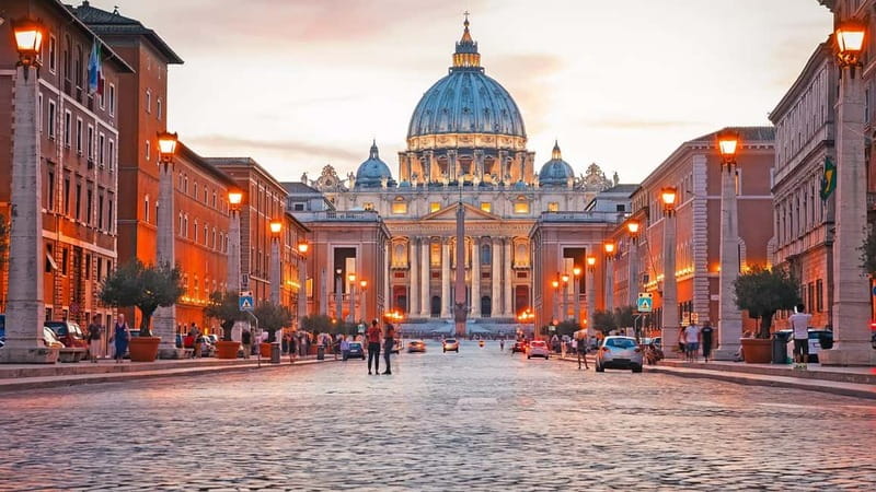 Vatican City: Vatican Museum and Sistine Chapel Guided Tours - The Art Circuit: Statues, Courtyards, and the Gregorian Egyptian Museum