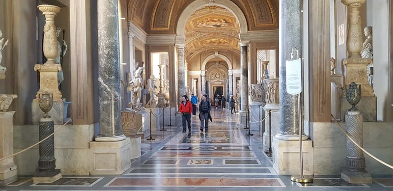 Vatican: Museums First-Access Small-Group Tour with Guide - Small-group tour mechanics: hearing the guide matters